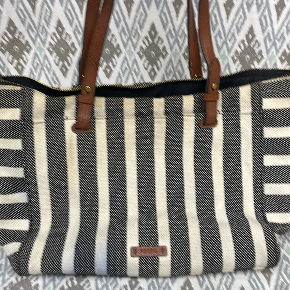 Fossil purse - Picture 4 of 6